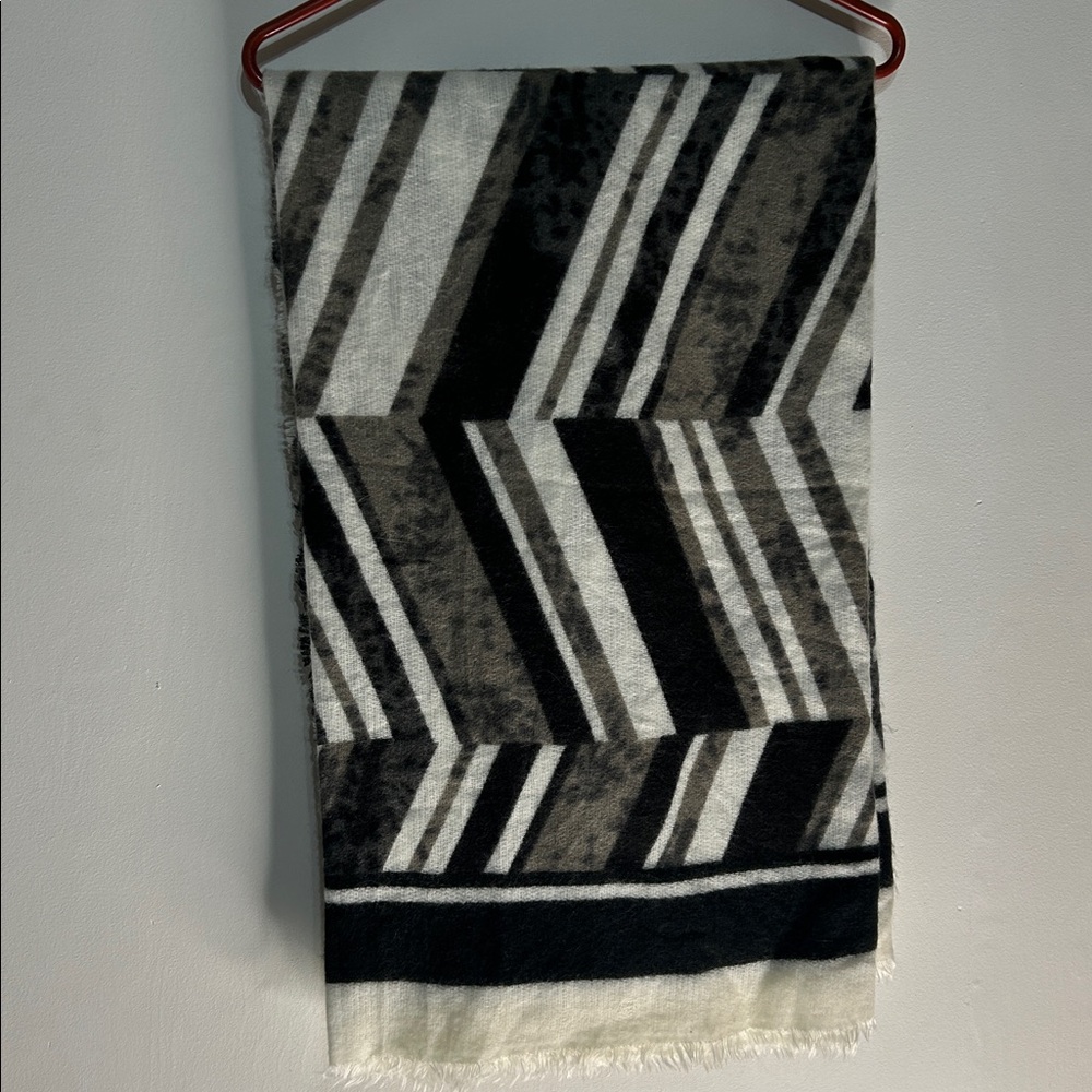 Melrose and Market soft fleece large scarf black, white, grey